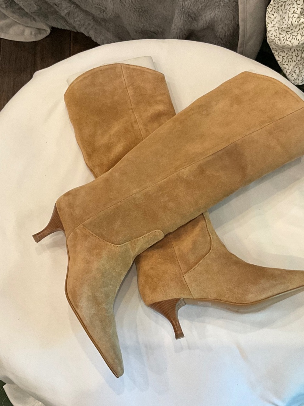Italian Handmade- Camel colored Suede boots w/ wood kitten heel. Size 8 NWT